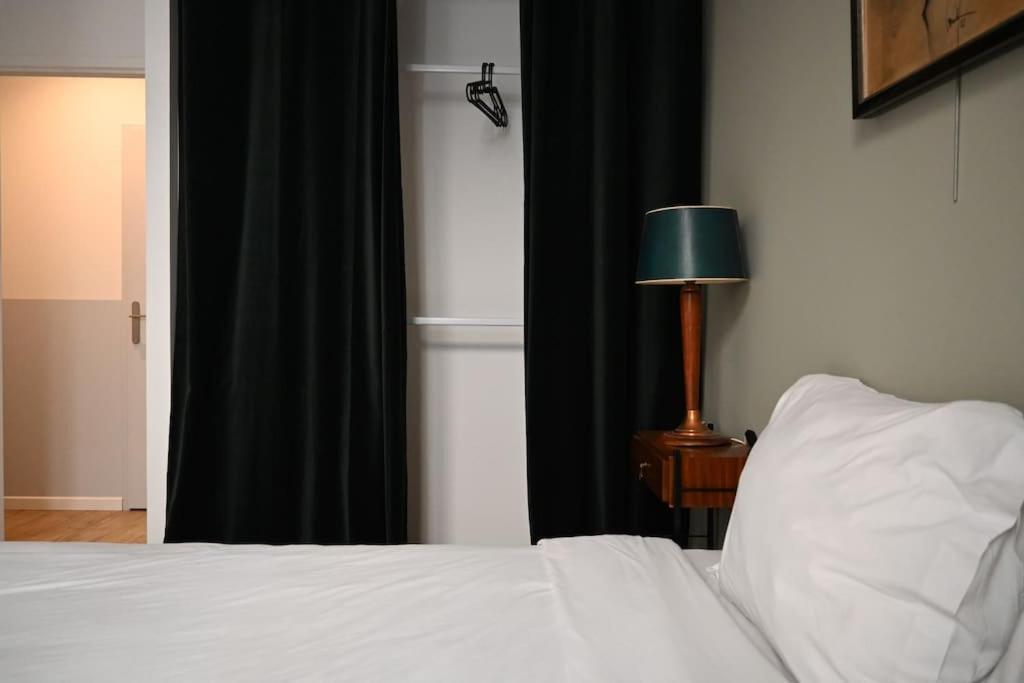 Le Bobo - Vieux-Port Apartment Marseille Bagian luar foto