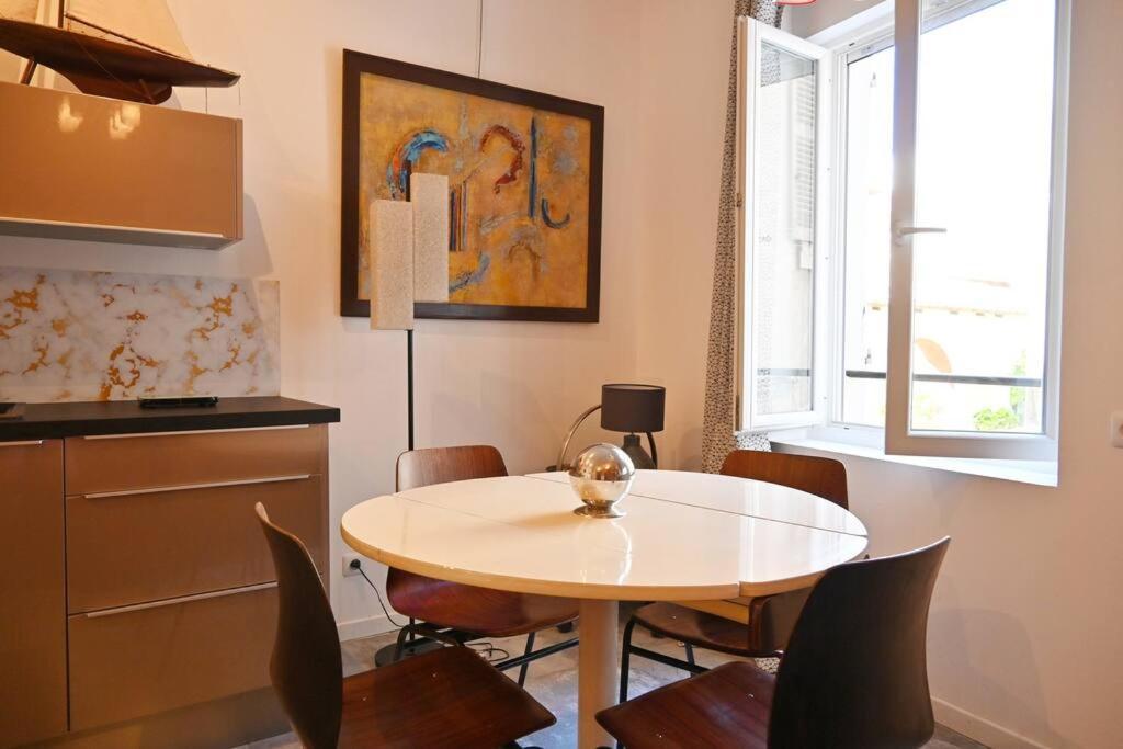 Le Bobo - Vieux-Port Apartment Marseille Bagian luar foto
