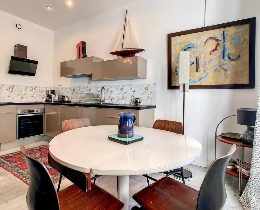 Le Bobo - Vieux-Port Apartment Marseille Bagian luar foto